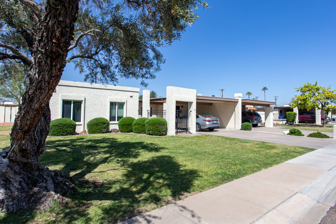 2919 W Glendale Ave in Phoenix, AZ - Building Photo