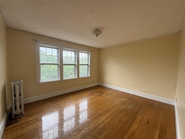 172 Norfolk St, Unit 5