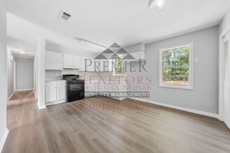 1617 Woodhollow Dr in Columbus, GA - Building Photo - Building Photo