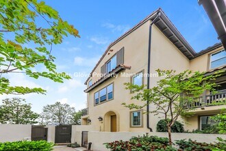 154 Gwen Ln in La Habra, CA - Building Photo - Building Photo