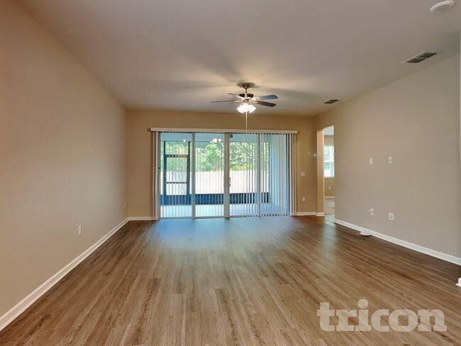 5725 Arlington River Dr. in Lakeland, FL - Building Photo - Building Photo