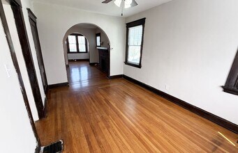 2904 Jefferson Ave in Cincinnati, OH - Building Photo - Building Photo