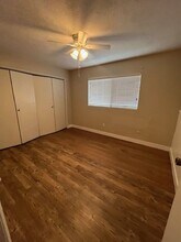 7009 Ranch House Rd in Bakersfield, CA - Foto de edificio - Building Photo