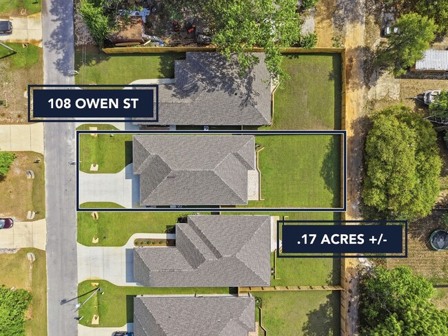 108 Owen St in Niceville, FL - Building Photo - Building Photo