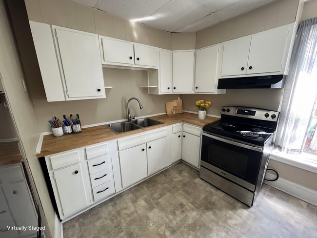 44 Genesee St in Lockport, NY - Building Photo - Building Photo