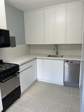 3045 SW 1st St-Unit -3 in Miami, FL - Building Photo - Building Photo