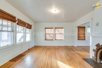 339 N Holyoke Pl in Wichita, KS - Building Photo - Building Photo