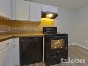 459 Sweet Water Trail SE in Conyers, GA - Building Photo - Building Photo