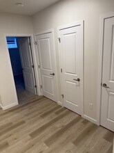 12305-12119 119 Ave NW in Edmonton, AB - Building Photo - Building Photo