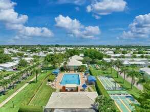 520 SW 18th St in Boynton Beach, FL - Building Photo - Building Photo