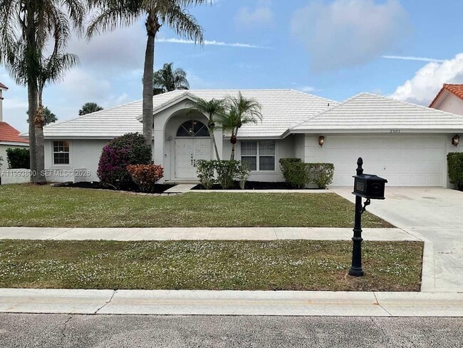 property at 2501 Stonegate Dr