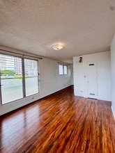 722 University Ave in Honolulu, HI - Building Photo - Building Photo