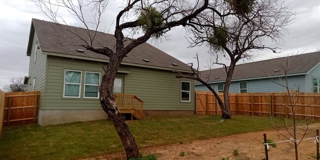 5726 Mountain Point in San Antonio, TX - Building Photo - Building Photo