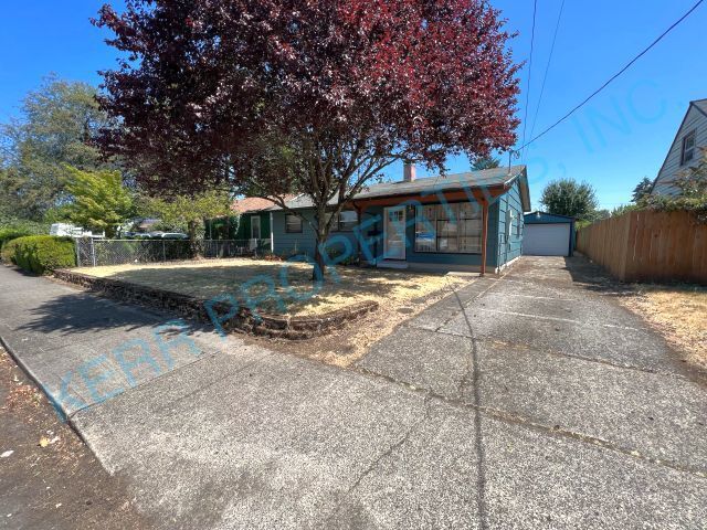 property at 6406 SE 91st Ave