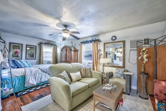 316 Harbin Ave in Waxahachie, TX - Building Photo - Building Photo