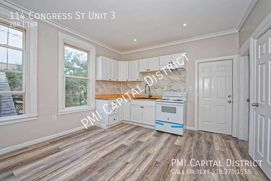 114 Congress St-Unit -3 in Cohoes, NY - Building Photo