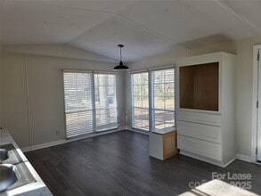 5712 Unionville Rd in Unionville, NC - Building Photo - Building Photo