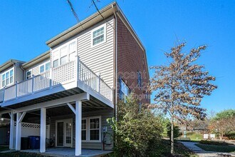 23515 Forest Haven Way in Clarksburg, MD - Building Photo - Building Photo