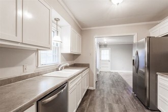 502 Gerald Rd, Unit 2121-04 in Memphis, TN - Building Photo - Building Photo