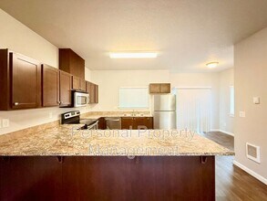 12600 NE 49th St in Vancouver, WA - Building Photo - Building Photo