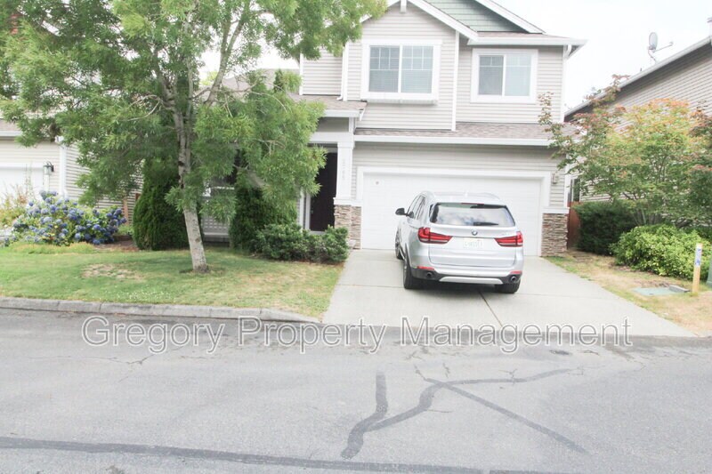 2705 85th Ave NE in Lake Stevens, WA - Building Photo