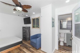 2343 Kuahea St in Honolulu, HI - Building Photo - Building Photo