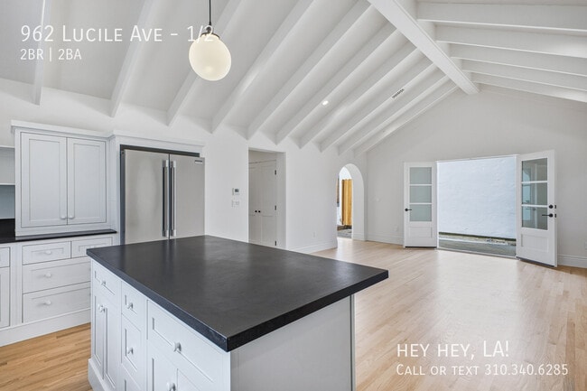 property at 962 Lucile Ave