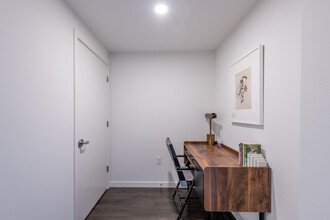 Alta Waverly in Oakland, CA - Building Photo - Interior Photo