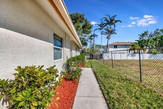 3123 Florida Blvd in Delray Beach, FL - Foto de edificio - Building Photo