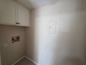 620 Race St in Crowley, TX - Building Photo - Building Photo