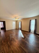 6175 County Lane 278 in Carl Junction, MO - Building Photo - Building Photo