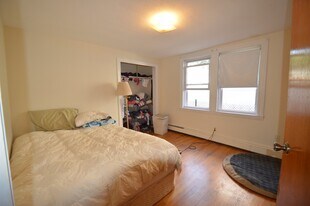 69 West St, Unit L3 in Newton, MA - Building Photo