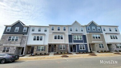 720 Lucky Clover Way in Fuquay Varina, NC - Building Photo - Building Photo