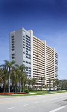 Stratford Arms in Boca Raton, FL - Foto de edificio - Building Photo