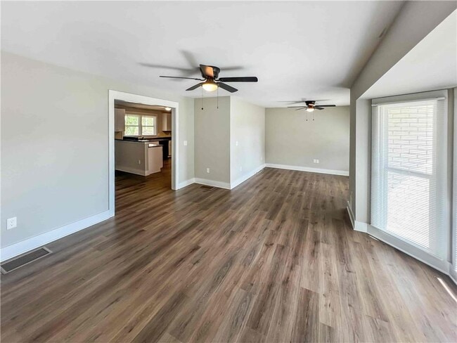 3301 Mars Hill Rd in Acworth, GA - Building Photo - Building Photo