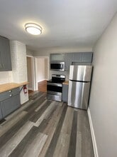 108-110 Kilbourne Rd in Columbia, SC - Building Photo - Building Photo