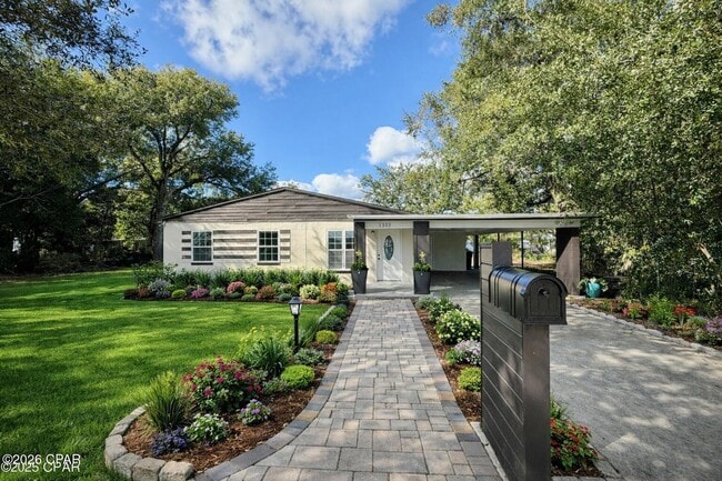 property at 1305 Flower Dr