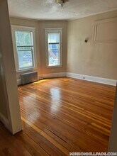 110 Howland St in Boston, MA - Building Photo - Building Photo