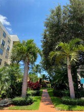 13120 SW 92nd Ave in Miami, FL - Building Photo - Building Photo