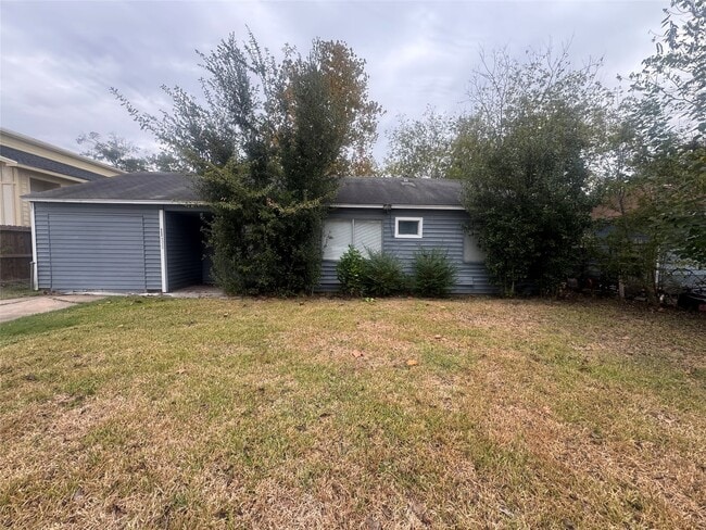 property at 4323 Groton Dr