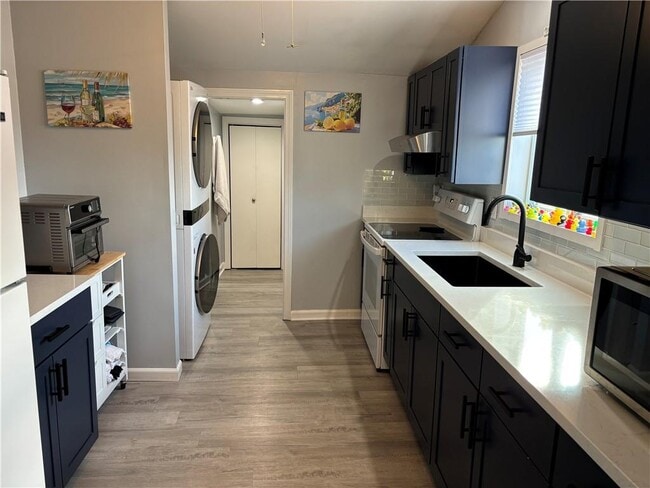 property at 271 Great Island Rd