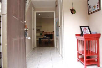 7447 Cambridge St in Houston, TX - Building Photo - Building Photo