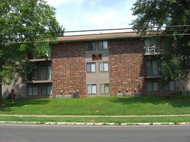 638 S Campbell Ave Apartments