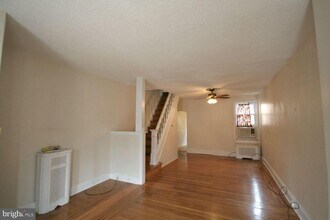 2343 E Huntingdon St in Philadelphia, PA - Building Photo - Building Photo