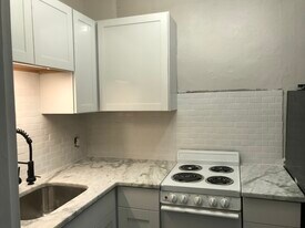 1140 W Hamilton St, Unit 2ND FLOOR