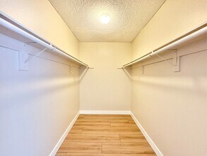 6202 Fulton Ave in Los Angeles, CA - Foto de edificio - Building Photo