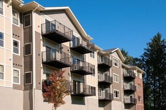 Lakeville Pointe Apartments in Lakeville, MN - Foto de edificio - Building Photo