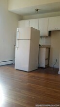 160 N Beacon St, Unit 11 in Boston, MA - Building Photo - Building Photo