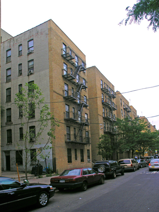 1081 Sheridan Ave in Bronx, NY - Building Photo - Building Photo