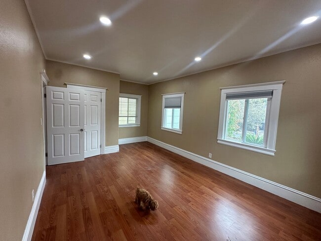 475 W MacArthur Blvd in Oakland, CA - Building Photo - Building Photo